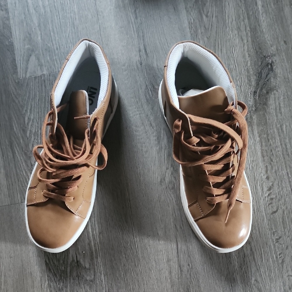 INC International Concepts Brown High-Top Sneakers/Boots